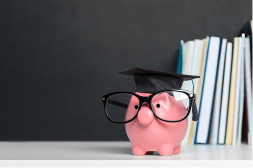 How Much Pocket Money Should You Give Your Child?